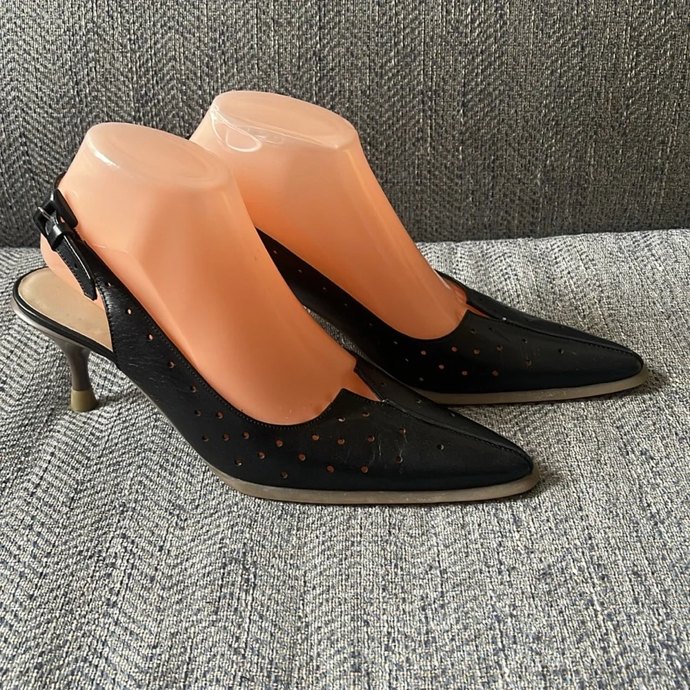 Mosquitos Women’s Black Perforated Leather Sling Back kittens Shoes Size: 5 - Picture 2 of 13